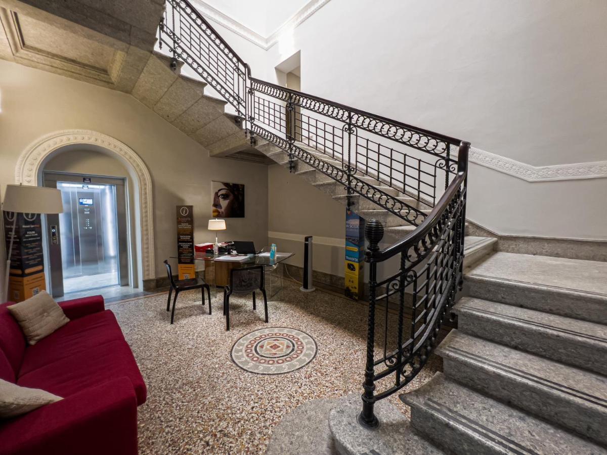 Historico Loft & Rooms Palazzo Adragna XIX 트라파니 외부 사진